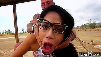 Hottie Mature Gets Had Sex In Public