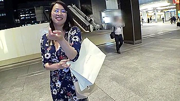 Kカップの三十路美女さんの谷間に興奮＆爆裂SEX