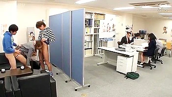 Dvdes 970 Demon Boys Busty Stepmother Work Hunting Group Sex Pussy Cumshot Creampie Dgs - Rena Fukiishi