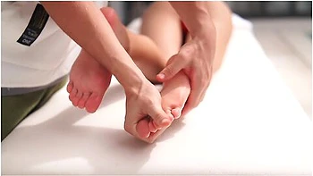 Skinny Asian Gets Wrong Massage - Lil Karina