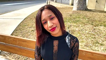 Anissa, 22, has just shot her first porn film from Bordeaux! - Jacquie et Michel TV