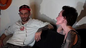 Chloé, 28 years old, from Versailles! - Jacquie et Michel TV