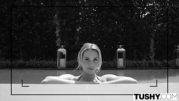 Girls Sharing - Top 5 Ass Fucking Threesomes