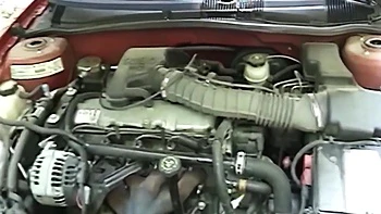 Fucked Outside Because Of Car Breakdown