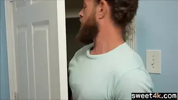 stepSister is a creampie virgin