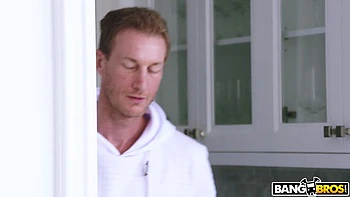 Nia Gets Cleaned and Fucked