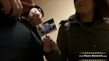 Tochter vom Arbeitskollegen ohne Verhütung gefickt