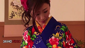Ayumi Shinoda And Taro Tanaka In Seductive Asian Babe In Kimono Gives Steamy Japanese Blowjob Live On Camera