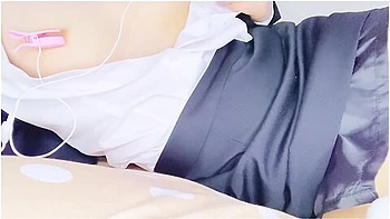 ハンスト履いたスーツ女子か電マてクリ責めオtニーしたら白濁汁タラタラてイっちゃう