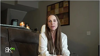 Stepmommy And Stepson Share A Couch - Perv-mom, Scott Trainor And Kymber Leigh