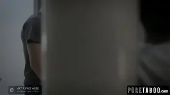 Shy Jaye Summers Caught Fucking in Public