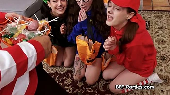 Trick or treat foursome with stealing girlfriends who got busted