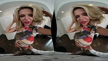 Zyw77v: Blowjob, Milf  Blonde VR Porn