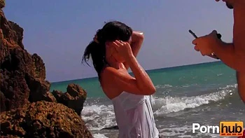 Follada en la playa bella: Blowjob, Doggy  Cowgirl Porn