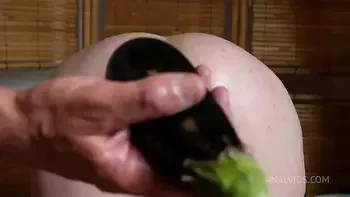 CRAZY PROLAPSE PUSSY, CERVIX AND ANAL DESTRUCTION - STARRING ANDREA! BBC016