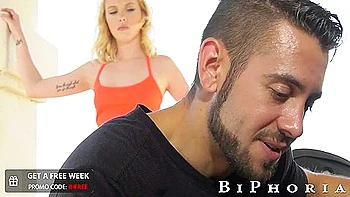 Top 10 Bisexual Of 2021 Compilation