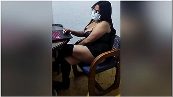 Stepdaughter Offers Her Ass In Exchange For An Iphone With Tetas Grandes