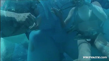 Sabina Is Fucked Underwater before the Ocean Is Filled with Tiny Sperm - Private Porn Sex Videos