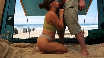 Public Beach Sex with Stranger - Amateur MILF Gets Facial Outdoor