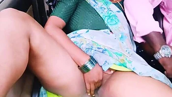 Telugu Honey Lips Cheating Housewife in Sexy Saree Fucks Husband's Brother with Dirty Talk - Car Sex Jungle
