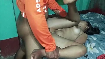 LS Indian Delivery Boy Sex With Customer - Desi Step Sister Hardcore Doggy Style Outside