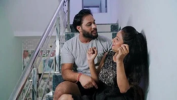 Indian Bhabhi Seduces Young Boy - Hot Desi Aunty Hardcore Doggy Style Sex