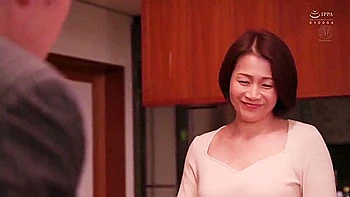 Jul516 Sexy Auntie Gets Taken By Naughty Boy