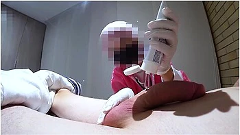 7 Day: Two Nurses Scrutinised My Dick In The Hospital