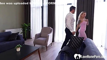 Real Estate Agent In Feasts On My Wet Cunt