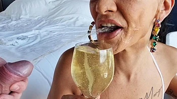 [Piss] Busty Brazilian Milf Morgan Xx Gets Pissed In Mouth And