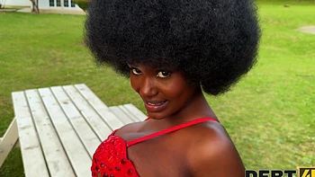 Ricky Rascal and Lexi Luv enjoy sex without any obstacles