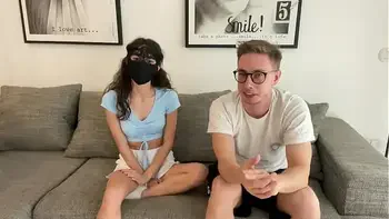 18 ANNI ITALIANA EVA GENEROSI FA IL SUO PRIMO VIDEO PORNO CON IL TORO MAX FELICITAS