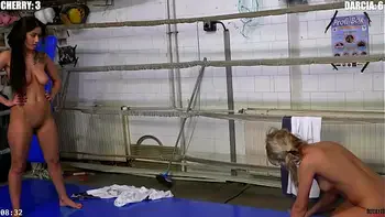 Big Sex Match - Darcia Lee vs Cherry Kiss in an extreme Fight