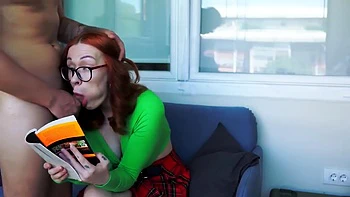 I Fuck Her While She Reads Her Favorite Bookwjlf4qko