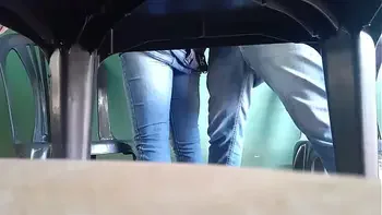 comendo a secretária casada na hora do almoço