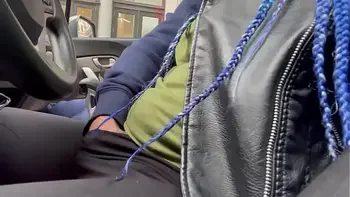 Squirting in NYC traffic !! Zaddy2x