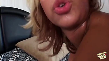 Blonde Pussy Hair Looks Amazing When A Dick Switches Between Ass And Pussy