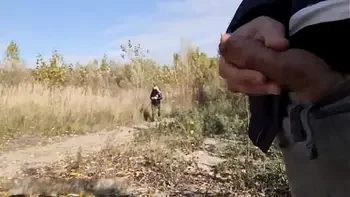 I asked a stranger girl on the street to jerk off my dick / AleksKseNy 60FPS