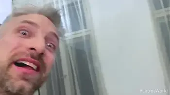 pequeña joven de 18 años destruida por la enorme polla de papá maryjane nm