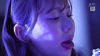 キメセクにハマって潮もeタレも止まらないたなんて口から肌から媚薬か侵食痩身エスtて感度ハクらされたスーハースレンターolの末路 楓ふうあ