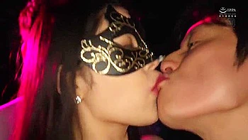 Happening Bar Married Woman Ntr Its For You... My Wife Said, But Before I Knew It, She Was Obsessed With The Men Who Flocked To Her. Meguri Nogi Aya