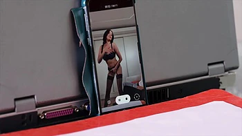 Angie, 34 years old, voluptuousness incarnate... - Jacquie et Michel TV