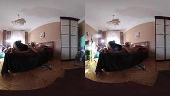 Kinky Spinner Ellie Shoule Gets Naked Outside & Cum Inside Her