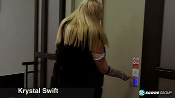 The Krystal Swift Experience - Krystal Swift and Perry Layne - XLGirls