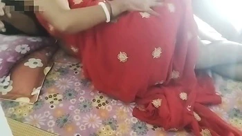 Ex Bhabi Ke Sath Masti Red Colour