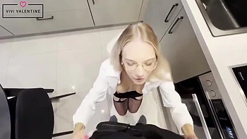 Analsex Gegen Beforderung Ich Buck Mich Hoch Ja With Vivi Vallentine