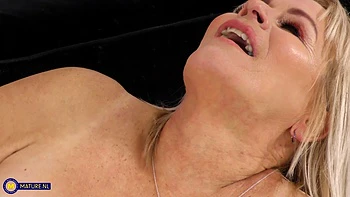 Secret Is A Big Big Breasted 59 Year Old Gilf Who Loves Her Pussypump Toy On Her Wet Pussy