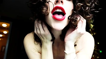 Mama Fiona - Weekend Warrior