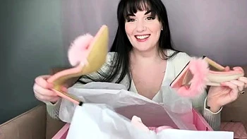 Daisywestcoast - Becoming Step-Mommy's Pretty Girl