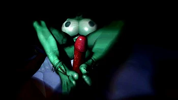 Foxy 3D Superwoman bounces up and down on a cock